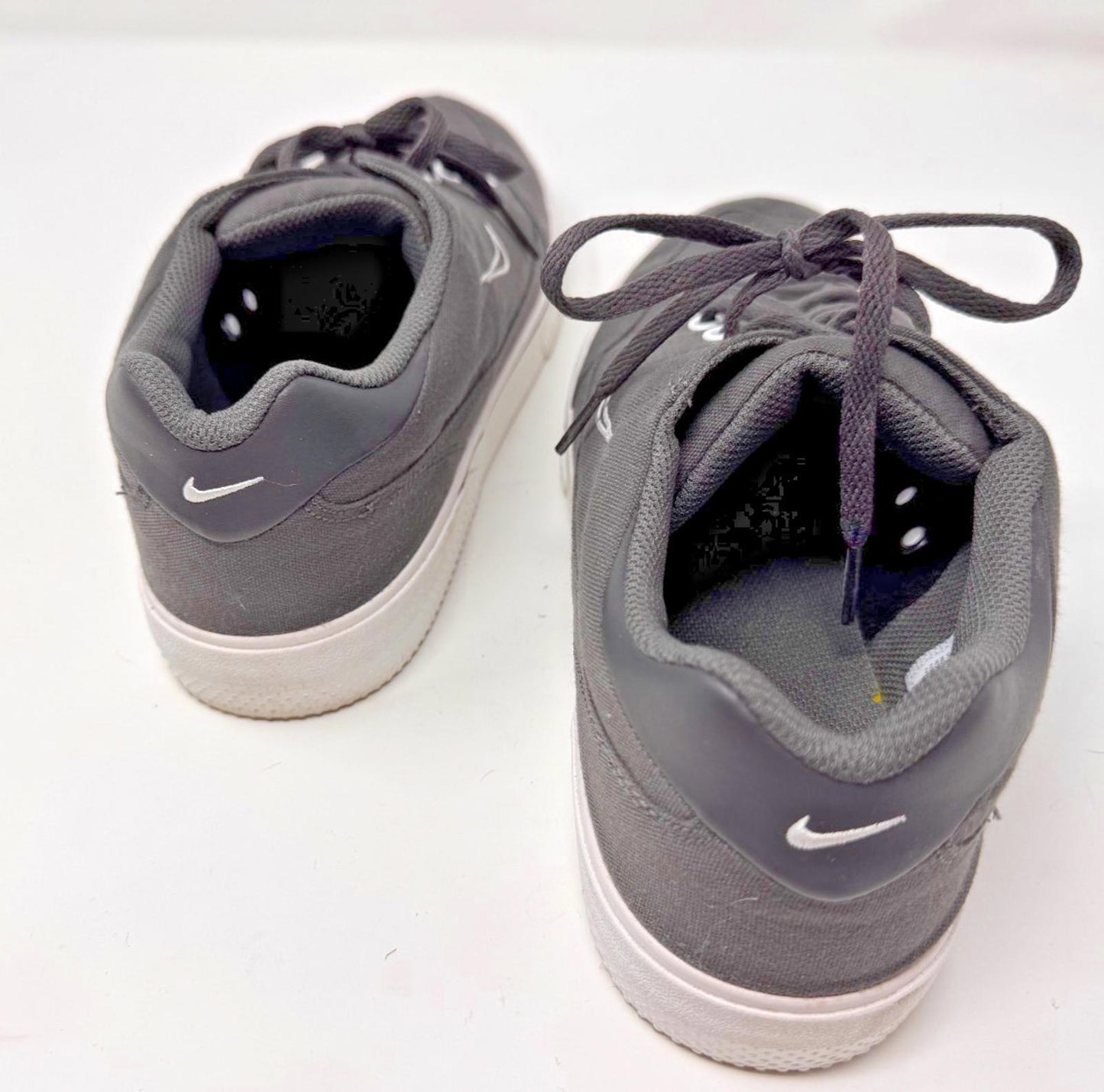 Nike Medium Ash Gray Sneakers - Lightly Worn