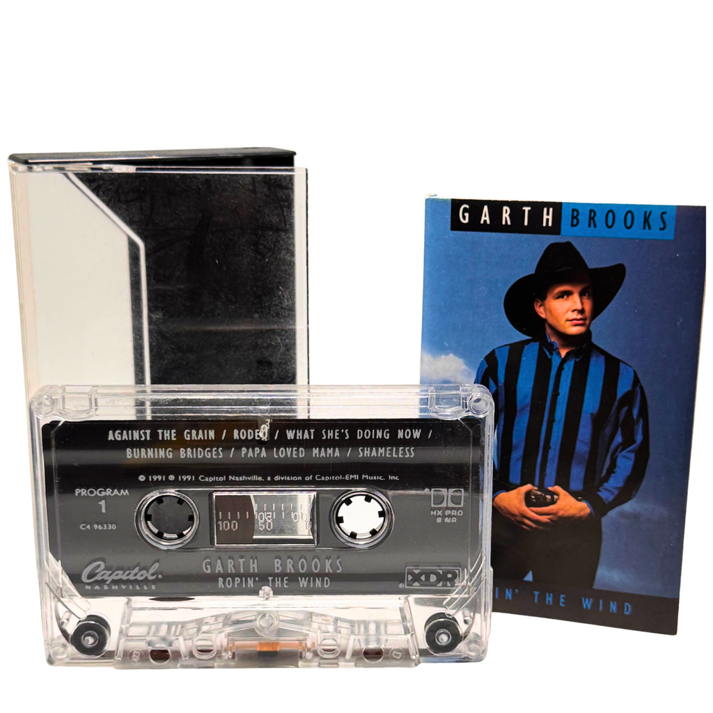 Garth Brooks - Ropin' the Wind 1991 Cassette Tape - Complete - Free Shipping