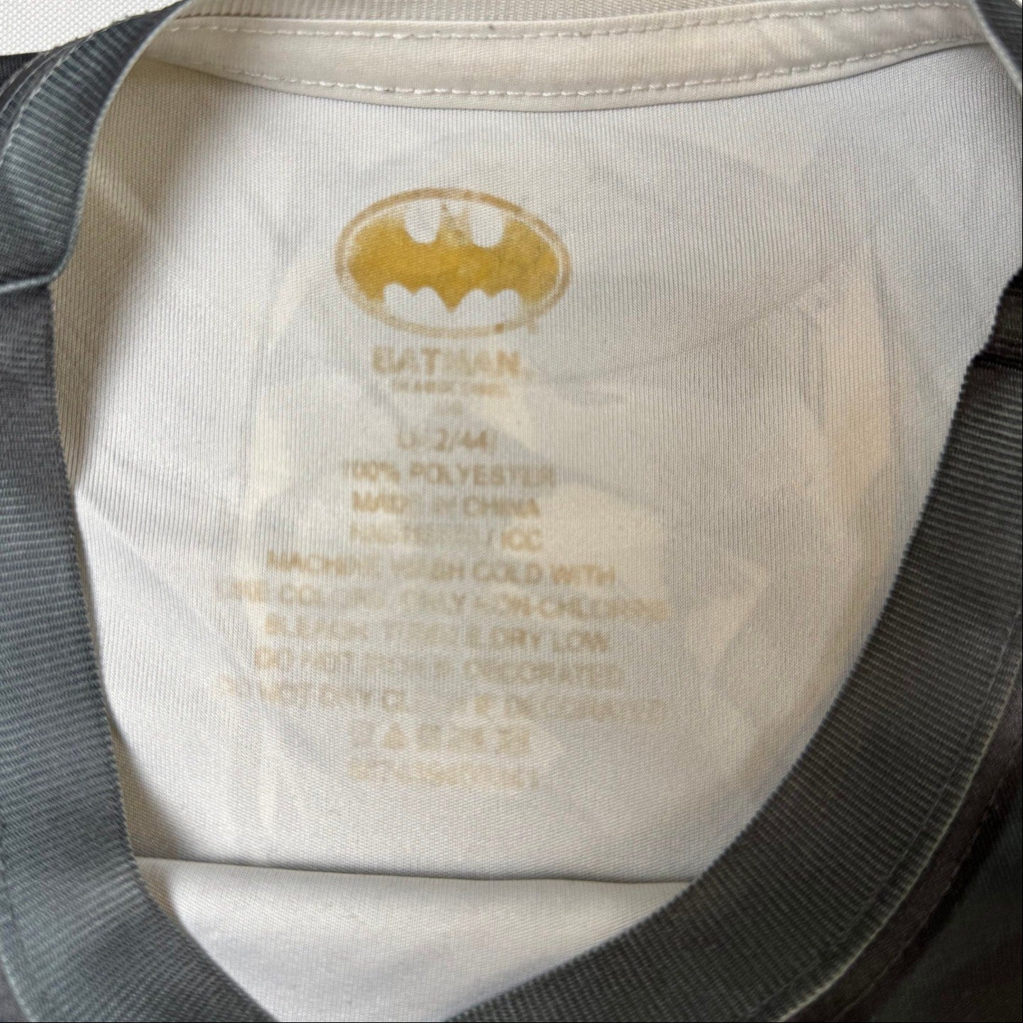 Batman All Over Print Graphic T Shirt Men's Size L 2/44